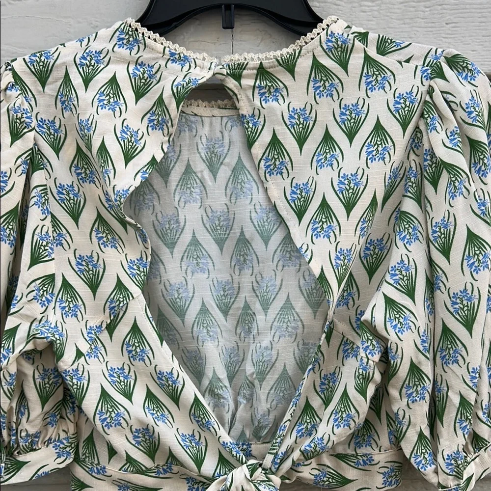 Zara Sophia Puff Sleeve Crop Open Back Blouse Large NWT